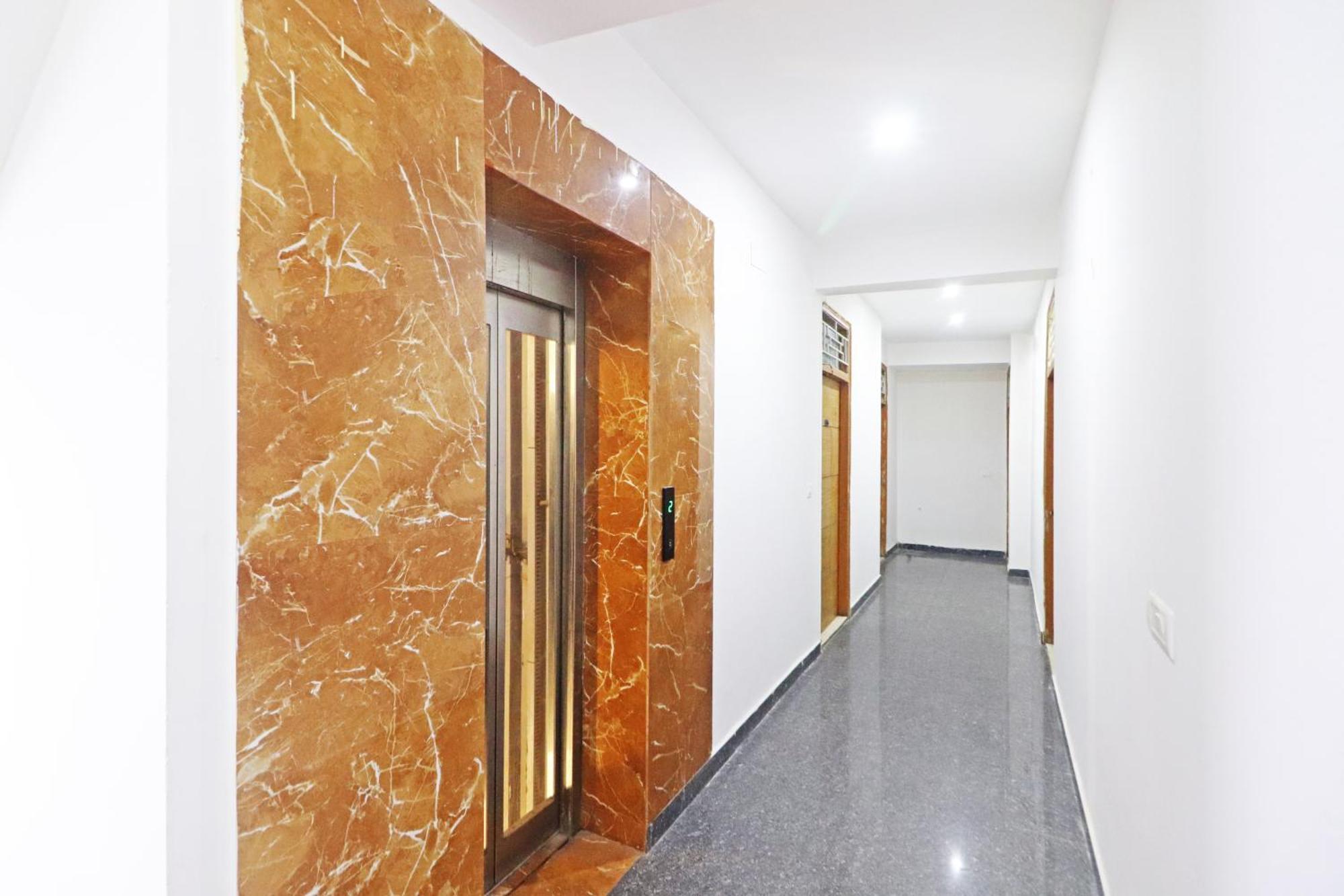 Hotel Trendy Residency - Couple Friendly Hotel Nowe Delhi Zewnętrze zdjęcie