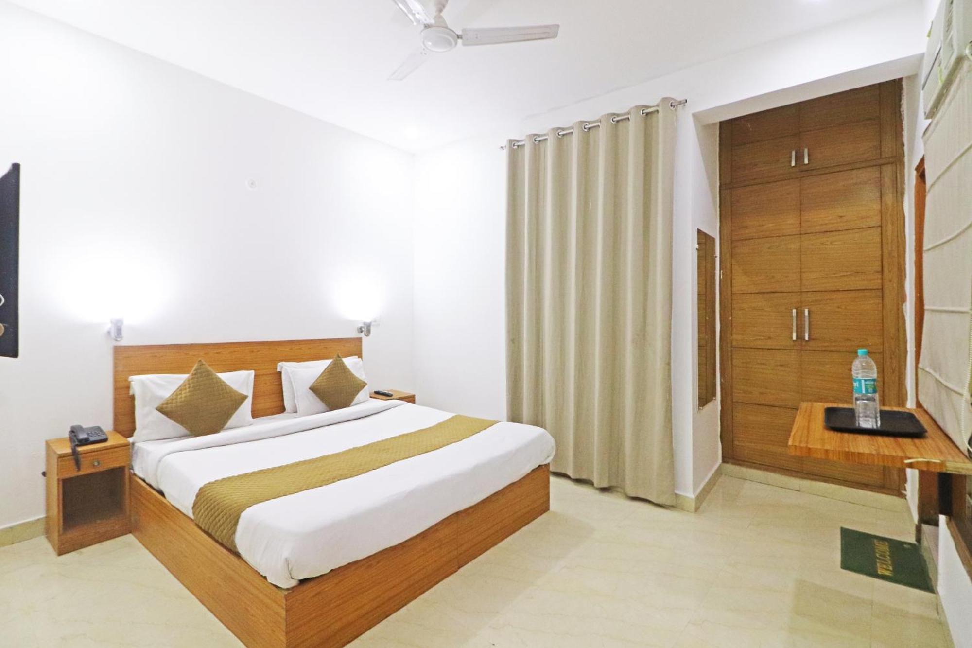 Hotel Trendy Residency - Couple Friendly Hotel Nowe Delhi Zewnętrze zdjęcie