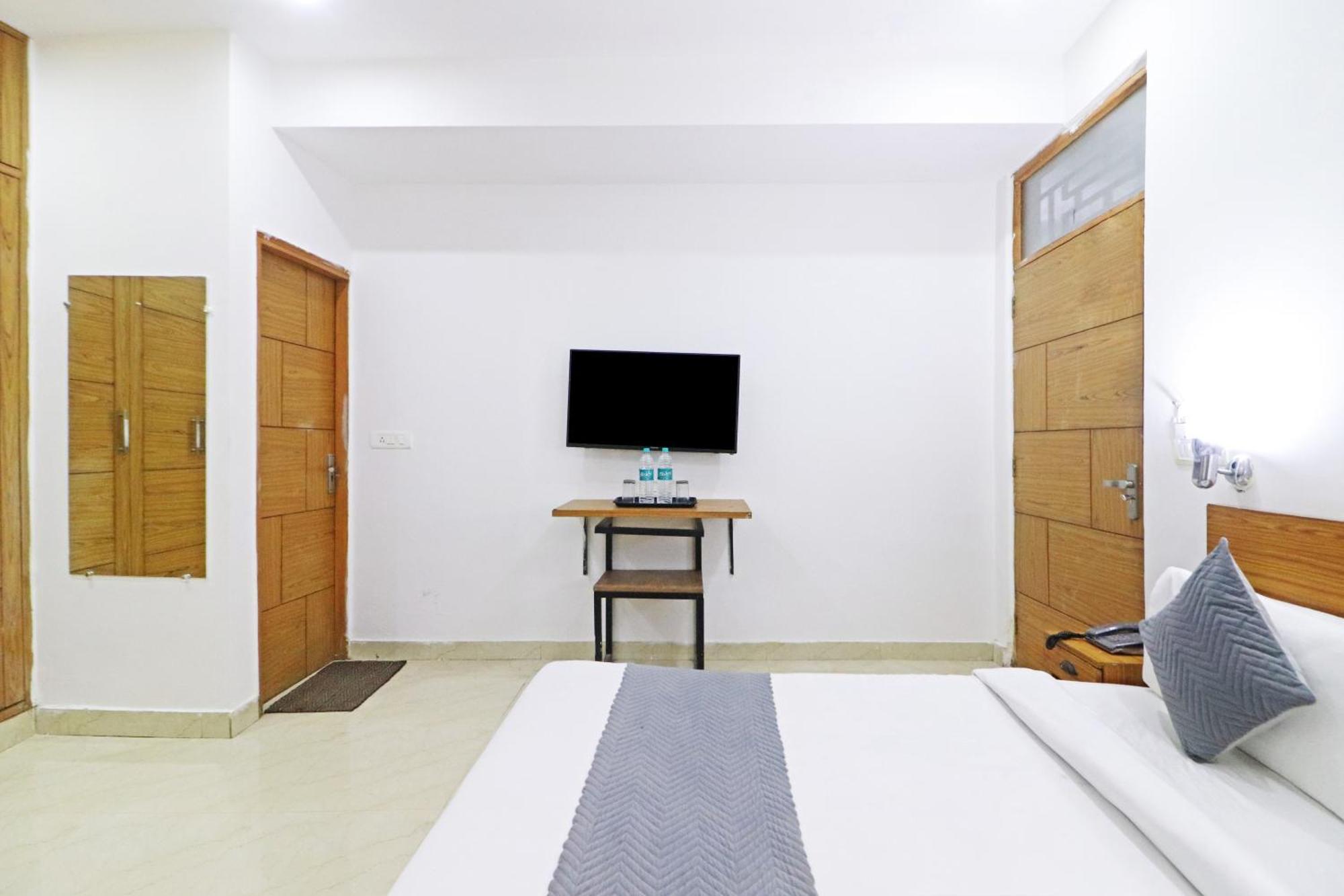 Hotel Trendy Residency - Couple Friendly Hotel Nowe Delhi Zewnętrze zdjęcie